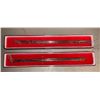 Image 1 : Group of 2 gold chopsticks