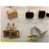 Image 2 : Group of 6 gold cufflinks - all stamped