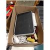 Image 2 : 2 BOXES OF PAINTING SUPPLIES