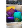 Image 2 : 2 BOXES OF PLASTIC CONTAINERS AND KITCHEN ITEMS