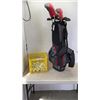 Image 1 : GOLF BAG OF RH GOLF CLUBS AND CRATE OF BALLS
