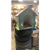 Image 1 : ALL METAL DOG HOUSE (TIN) WITH STREET SIGN AND REFLECTOR