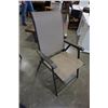 Image 2 : 4 FOLDING DECK CHAIRS