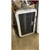 Image 2 : 4 RV/MOBILE/TRAILER HOME WINDOWS