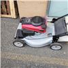 Image 2 : KOHLER YARD PRO GAS LAWNMOWER - HAS COMPRESSION