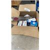 Image 8 : LOT OF DOOR HINGES, WIRE CLAMPS, ANCHORS AND WIRE WHEEL BITS CONSISTS OF 2 BOXES, 2 BUCKETS AND META