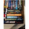 Image 3 : TRAY OF MODERN NOVELS, BOOKS HARDCOVER AND SOFTCOVER
