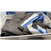Image 2 : TOTE OF WINTER AND LEATHER JACKETS