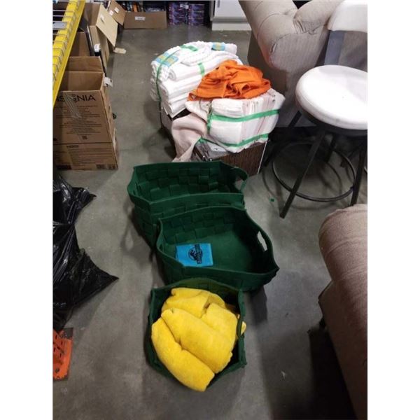LOT OF TOWELS AND BASKETS