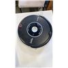 Image 2 : IROBOT ROOMBA ROBOT VACUUM 595 PET SERIES