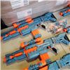 Image 2 : 6 NERF 2.0 ELITE NERF DART SHOOTERS 5 ARE ELECTRIC 1 REVOLVER WITH 2 EXTRA MAGAZINES AND DARTS