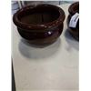 Image 2 : 2 GLAZED POTTERY PLANTERS - 6 1/2 INCHES TALL
