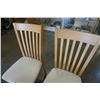 Image 8 : MAPLE DINING TABLE WITH 4 CHAIRS