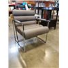 Image 2 : NEW HOME ELEGANCE MODERN GREY AND CHROME LOUNGE CHAIR