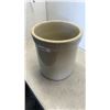 Image 2 : #3 MEDALTA CROCK