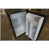 Image 2 : BLACK DANBY DESIGNER BAR FRIDGE