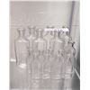 Image 1 : 16 ANTIQUE APOTHECARY BOTTLES, ASSORTED SIZED