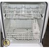 Image 3 : FRIGIDAIRE DISHWASHER