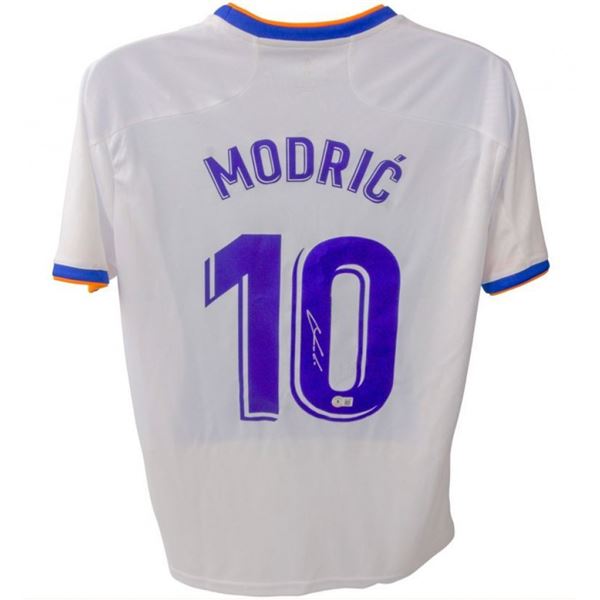 LUKA MODRIC SIGNED REAL MADRID SOCCER JERSEY (BECKETT COA)