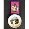 Image 1 : "ROYAL FAMILY GROUP" COLLECTOR PLATE w/ ROYAL WEDDING SOUVENIR BOOK