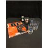 Image 1 : SPORTS COLLECTIBLES LOT