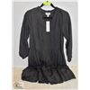 Image 1 : NEW WITH TAGS CARALYNMIRAND THE DROPTIERED BLACK