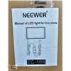 Image 1 : NEEWER LED LIGHT FOR LIVE SHOW