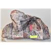 Image 1 : LADIES SIZE MEDIUM MOUNTAIN RIDGE CAMO JACKET