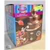 Image 1 : CHOCOLATE FONDUE FOUNTAIN IN BOX