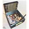 Image 1 : JEWELLERY BOX FILLED WITH ASSORTED JEWELLERY