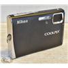 Image 1 : NIKON COOLPIX DIGITAL CAMERA