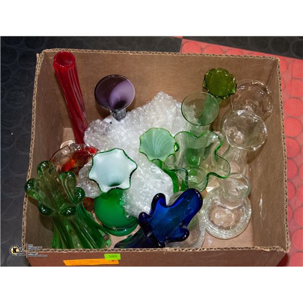 BOX OF VARIOUS ART GLASS VASES & MORE