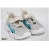Image 1 : NEW SIZE 10 TODDLER SNEAKERS