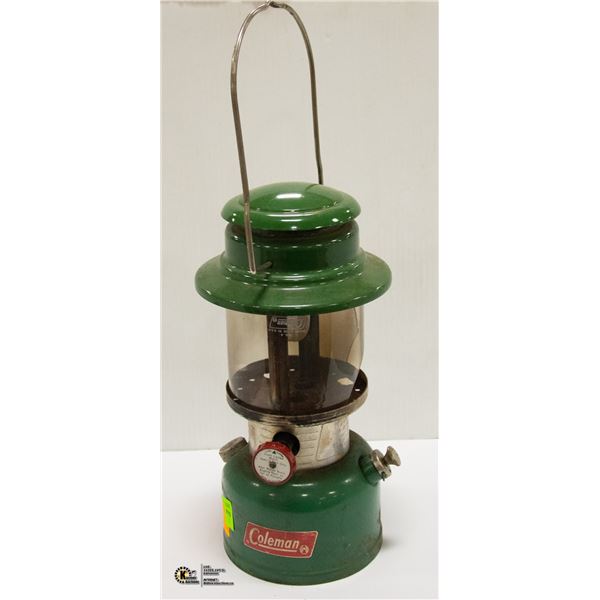 1972 MODEL 335 COLEMAN LANTERN