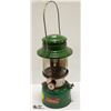 Image 1 : 1972 MODEL 335 COLEMAN LANTERN