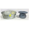 Image 1 : ALUMINUM TUB & GRANITEWARE SPITTOON