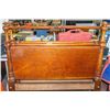 Image 1 : ANTIQUE MAHOGANY BED