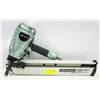 Image 1 : HITACHI WIRE COLLATED 3-1/2" FRAMING NAILER