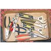 Image 1 : FLAT OF ASSORTED HAND TOOLS