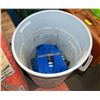 Image 1 : PLASTIC GARBAGE STYLE BIN W/ NEW HEAVY DUTY HOSES