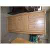 Image 1 : Dresser & 2 Night Stands