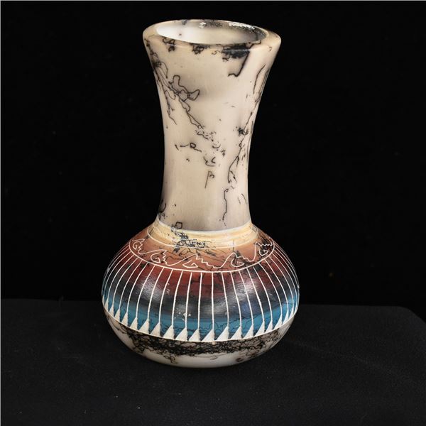 Navajo Incised Ceramic Pottery Vase