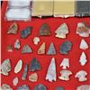 Image 6 : Collection of Prehistoric Stone Arrowheads