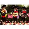 Image 3 : BEVERLY HILLS CHIHUAHUA 3 MARIACHIS STATIC HERO GUITAR SCREEN MATCHED