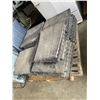 Image 1 : Aprox 100 square feet bring help to move