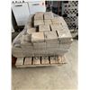Image 1 : Cement bricks bring help to move