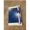 Image 1 : Paper cutter