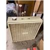 Image 1 : Box fan