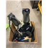 Image 1 : Regulator, flippers, booties and gloves