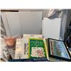 Image 1 : Canvases and art books